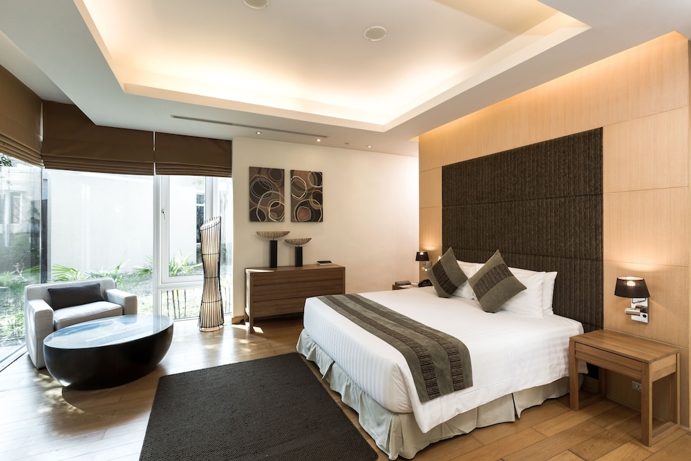 Splash Beach Villa Resort — Hotel rooms in Mai Khao, Phuket Province