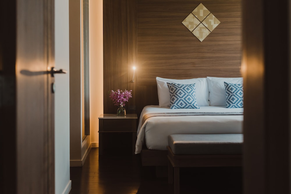 Splash Beach Villa Resort — Hotel rooms in Mai Khao, Phuket Province