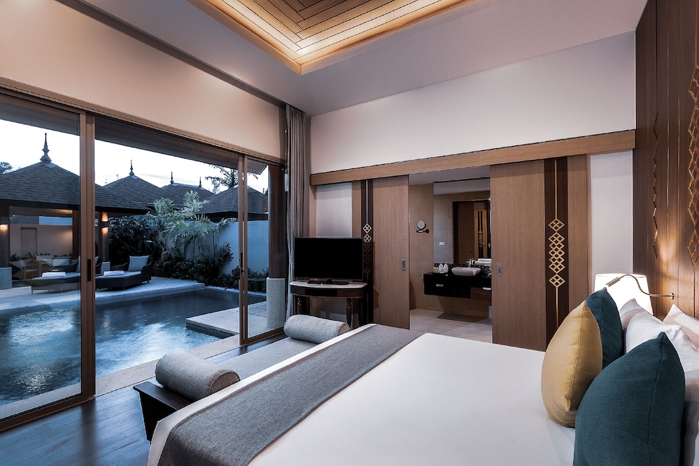 Splash Beach Villa Resort — Hotel rooms in Mai Khao, Phuket Province