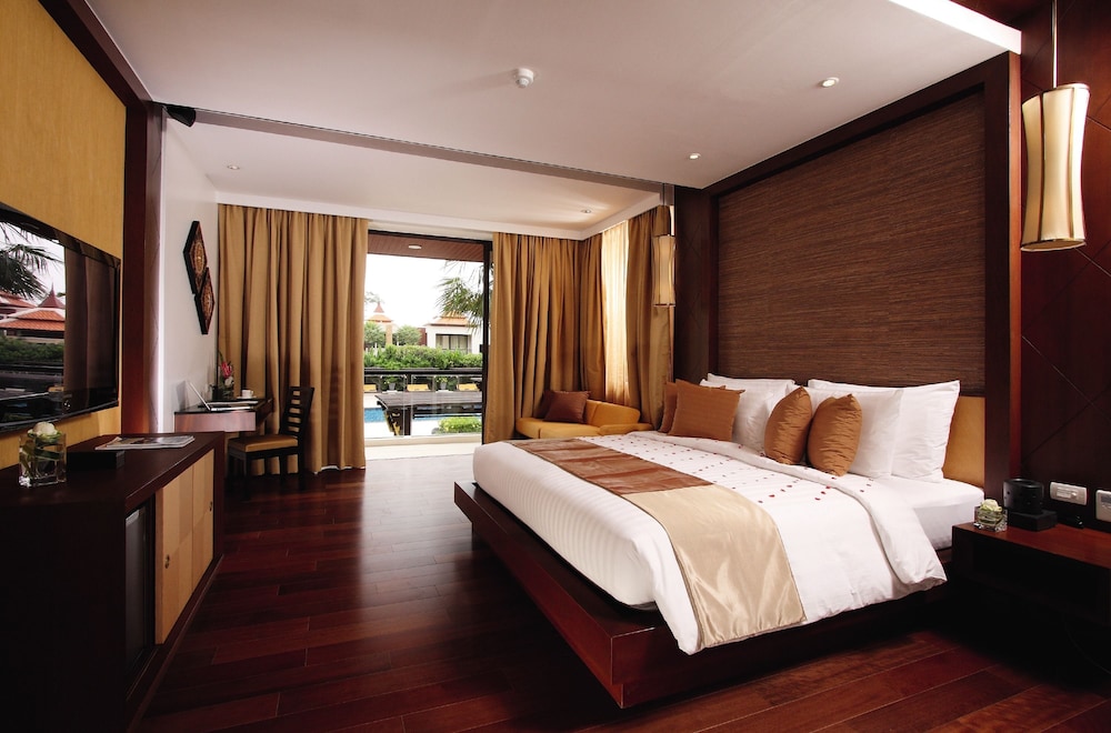 Mövenpick Phuket Bangtao — Hotel rooms in Bang Tao Beach, Phuket Province