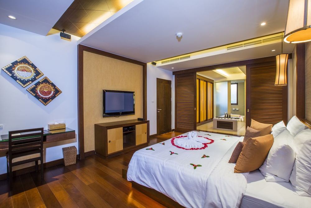 Mövenpick Phuket Bangtao — Hotel rooms in Bang Tao Beach, Phuket Province