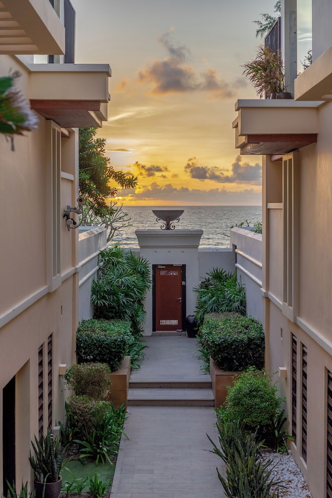 Mövenpick Phuket Bangtao — Hotel building in Bang Tao Beach, Phuket Province