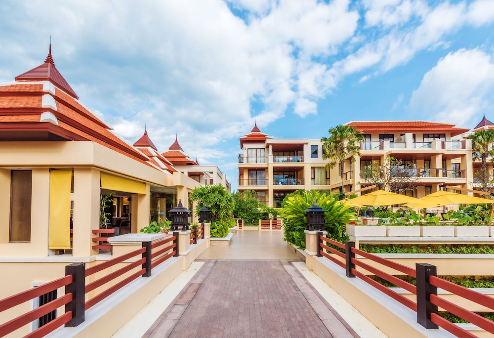 Mövenpick Phuket Bangtao — Hotel building in Bang Tao Beach, Phuket Province