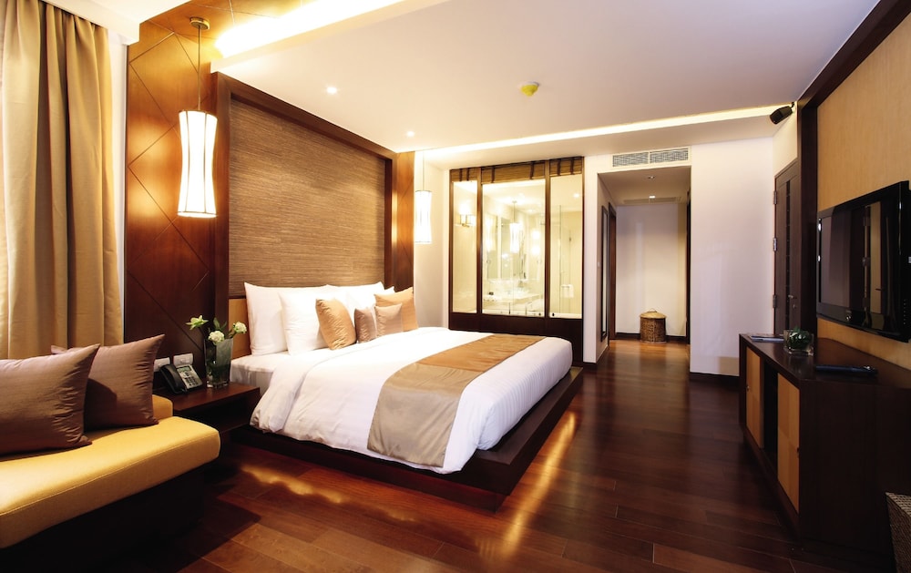 Mövenpick Phuket Bangtao — Hotel rooms in Bang Tao Beach, Phuket Province