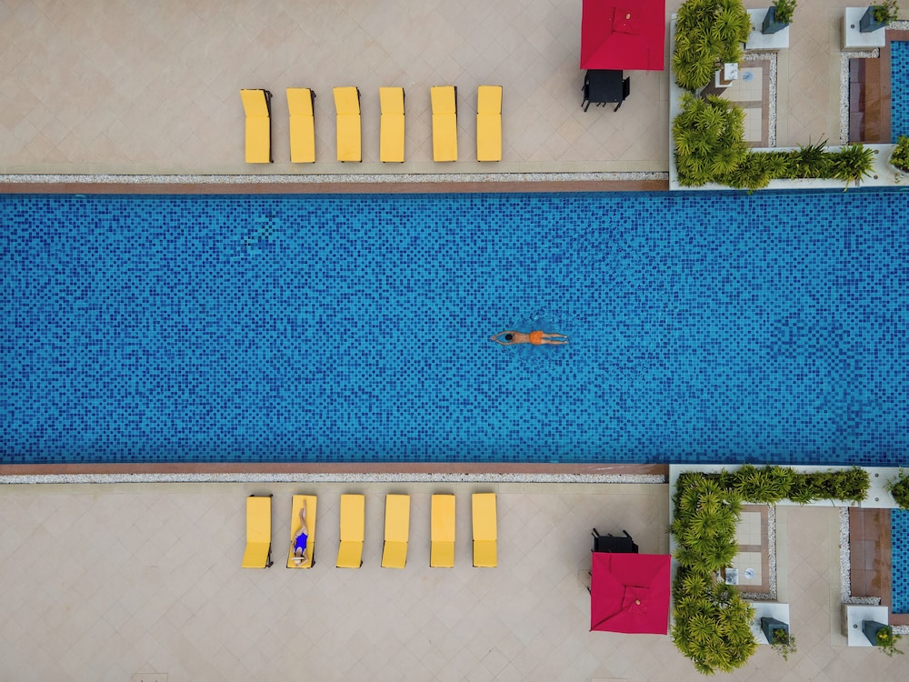 Mövenpick Phuket Bangtao — Swimming pool in Bang Tao Beach, Phuket Province