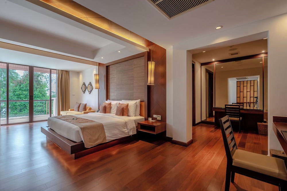 Mövenpick Phuket Bangtao — Hotel rooms in Bang Tao Beach, Phuket Province