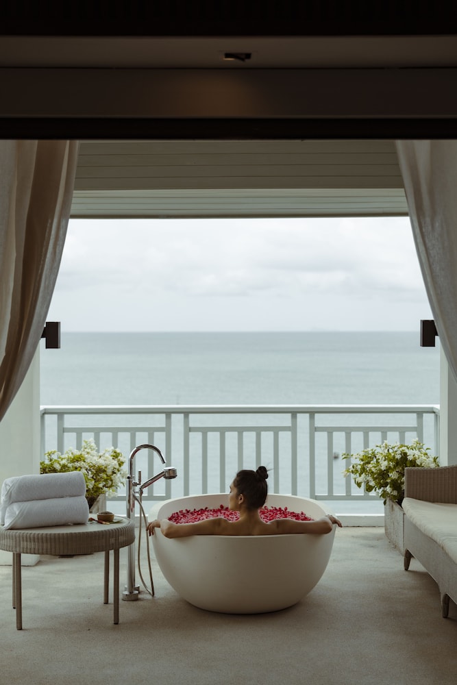 Amatara Welleisure Resort — Hotel rooms in Ko Lon, Phuket Province