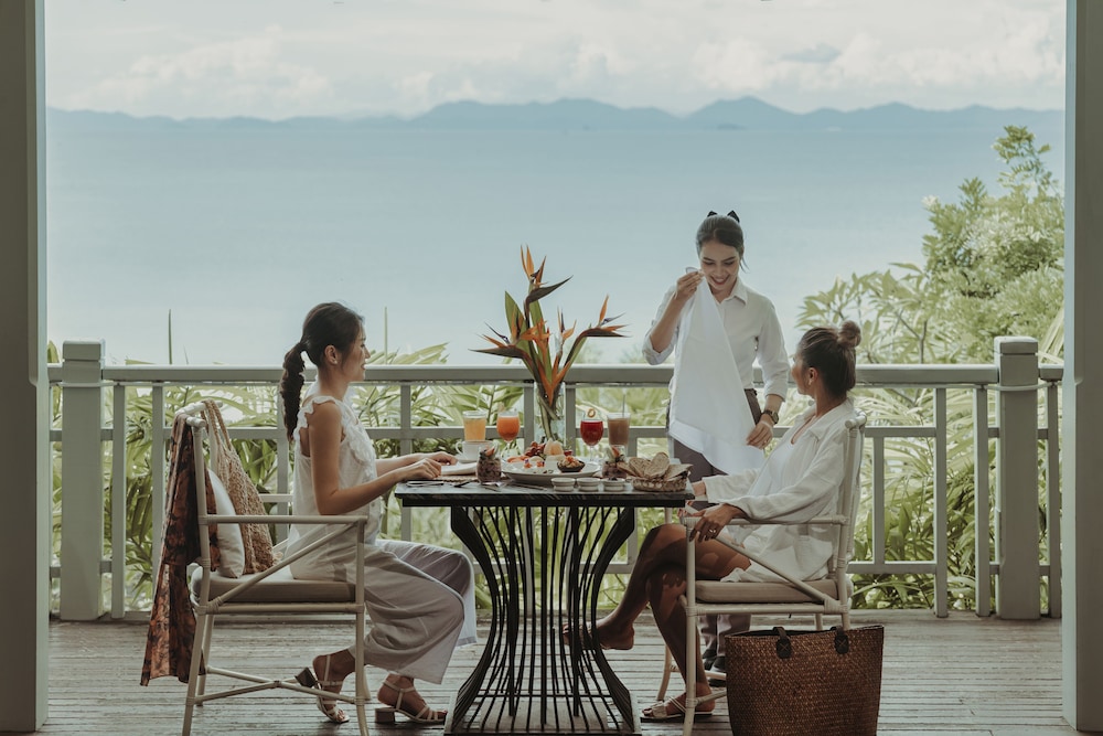 Amatara Welleisure Resort — Restaurant & bars in Ko Lon, Phuket Province