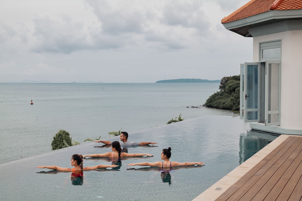 Amatara Welleisure Resort — Swimming pool in Ko Lon, Phuket Province