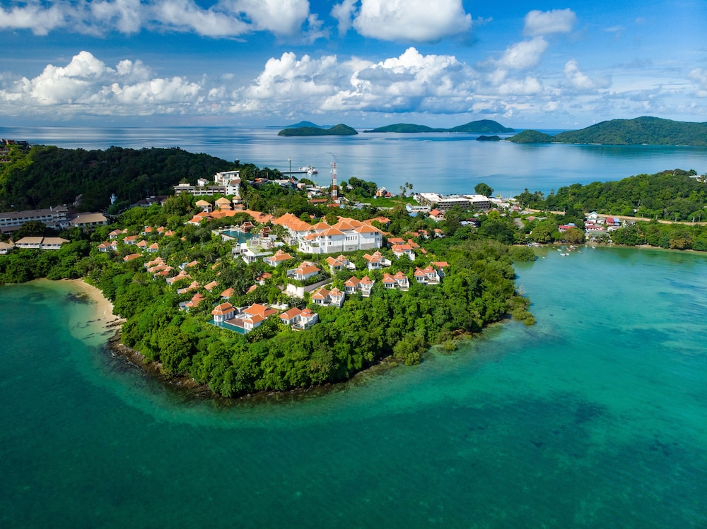 Amatara Welleisure Resort — Attractions in the area in Ko Lon, Phuket Province