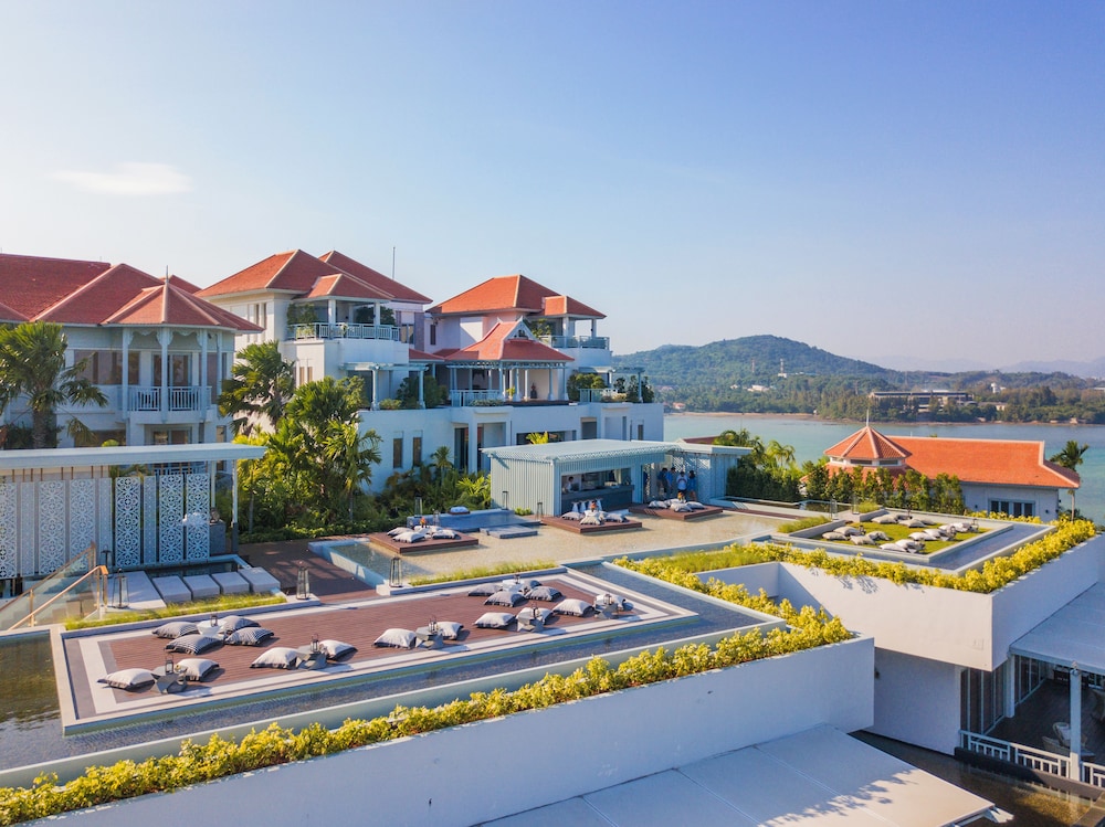 Amatara Welleisure Resort — Hotel building in Ko Lon, Phuket Province