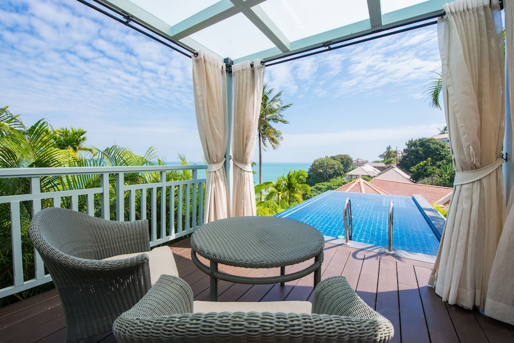 Amatara Welleisure Resort — Swimming pool in Ko Lon, Phuket Province