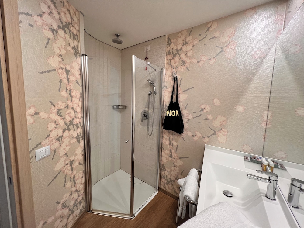 Ark Hotel - zdjęcie 4