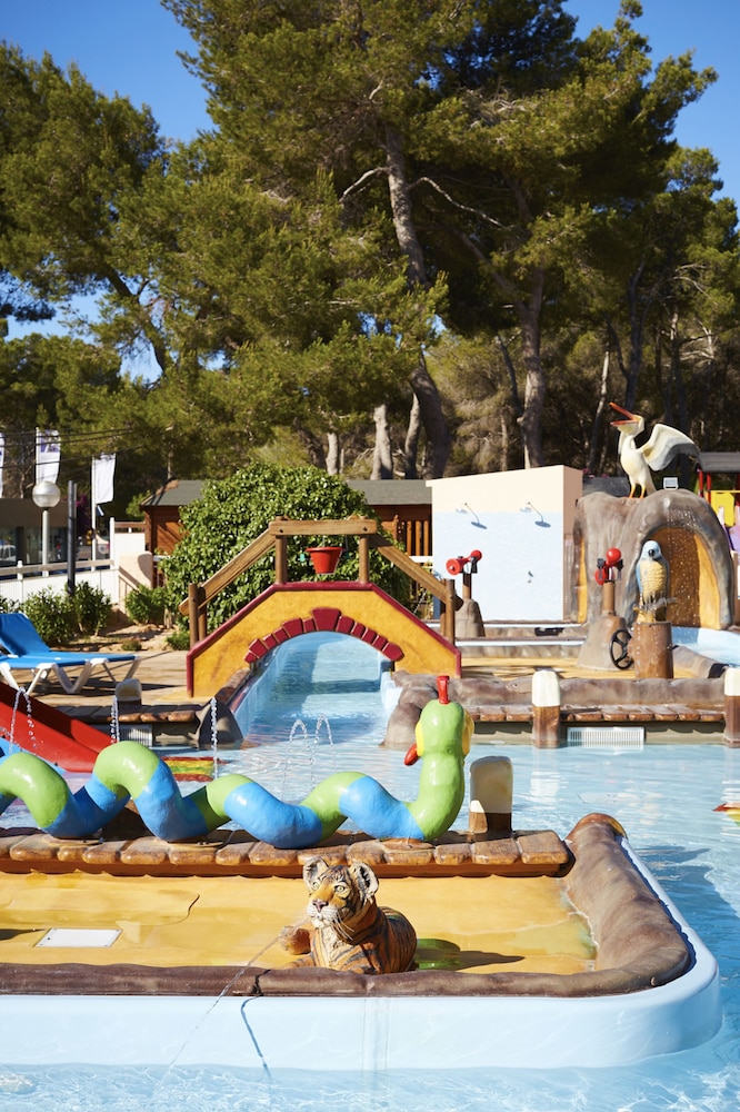 Invisa Hotel Ereso All Inclusive — Swimming pool in Santa Eulalia, Balearic Islands