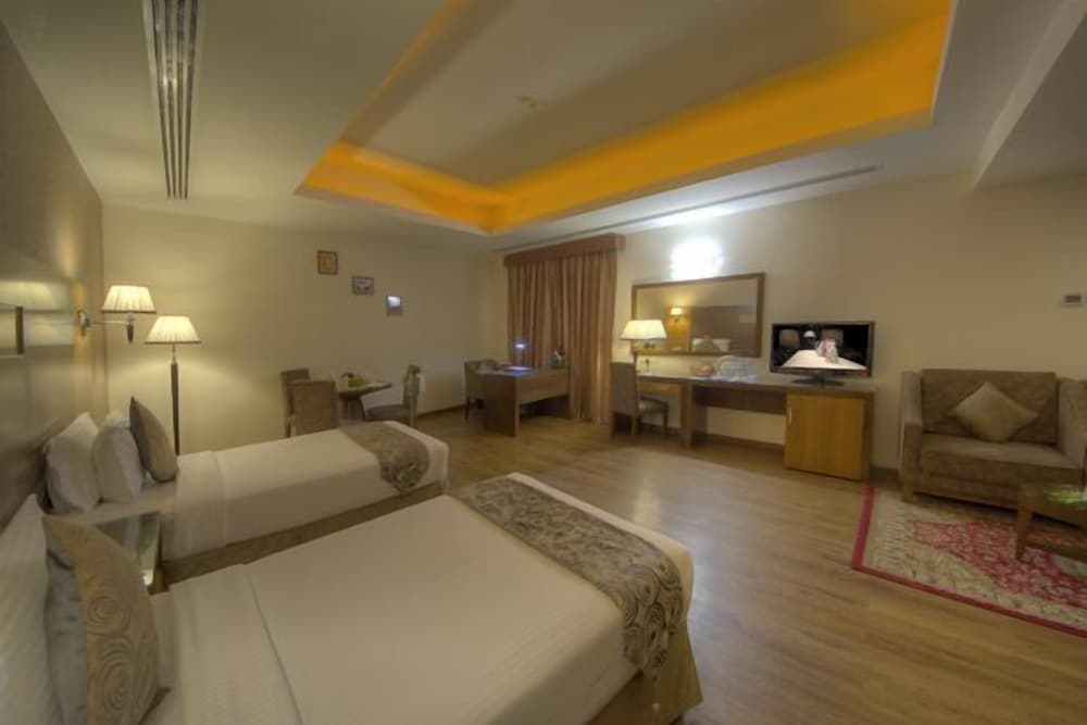 Fortune Pearl Hotel, Deira — Hotel rooms in Dubai