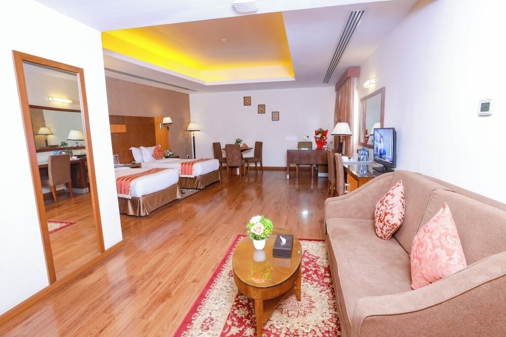 Fortune Pearl Hotel, Deira — Hotel rooms in Dubai