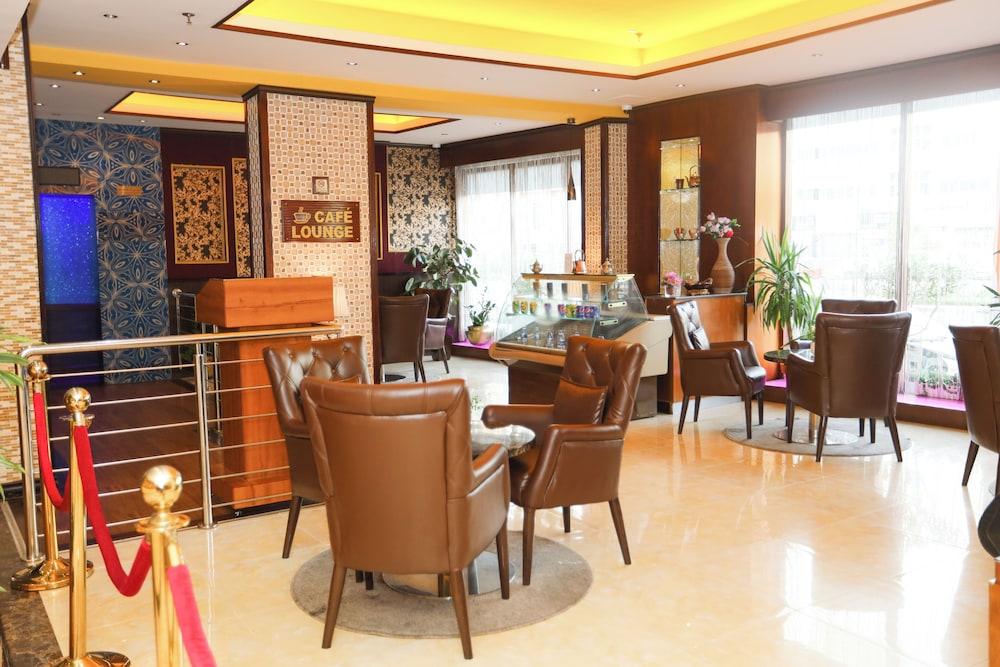 Fortune Pearl Hotel, Deira — Restaurant & bars in Dubai