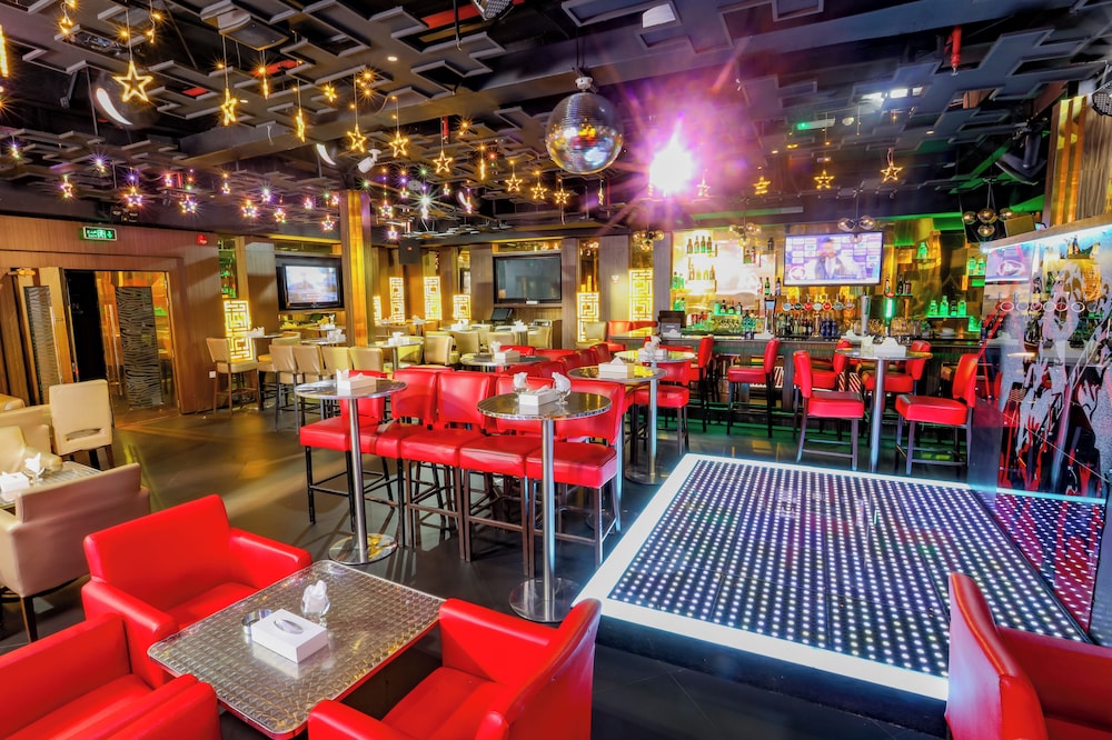Fortune Pearl Hotel, Deira — Restaurant & bars in Dubai