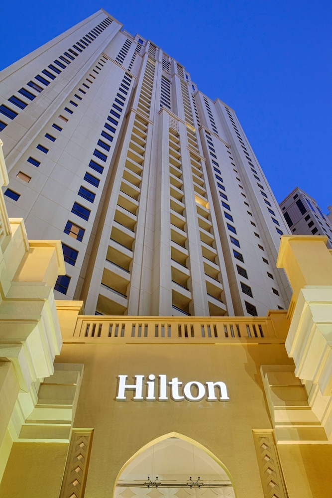 Hilton Dubai the Walk — Hotel building in Dubai