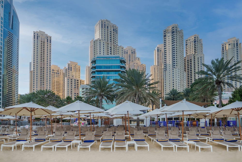 Hilton Dubai the Walk — Beach in Dubai