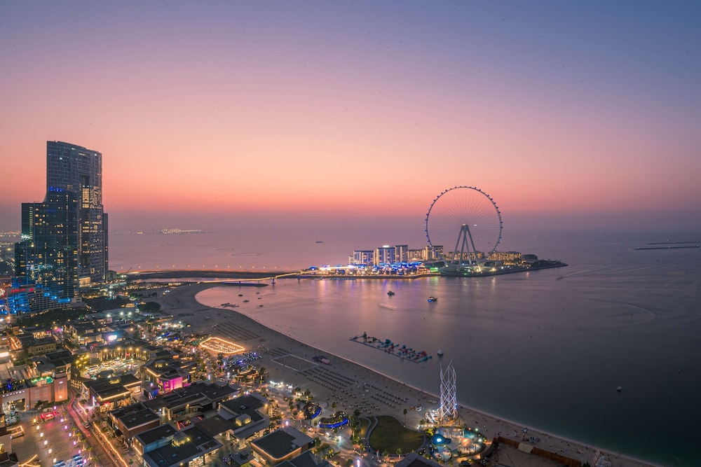 Hilton Dubai the Walk — Attractions in the area in Dubai