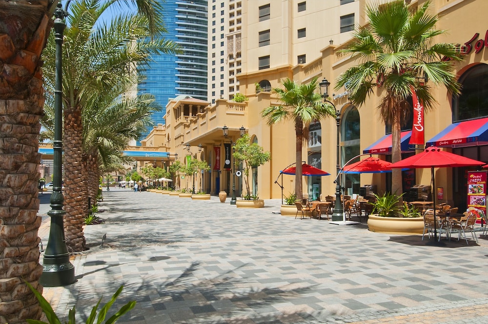 Hilton Dubai the Walk — Attractions in the area in Dubai