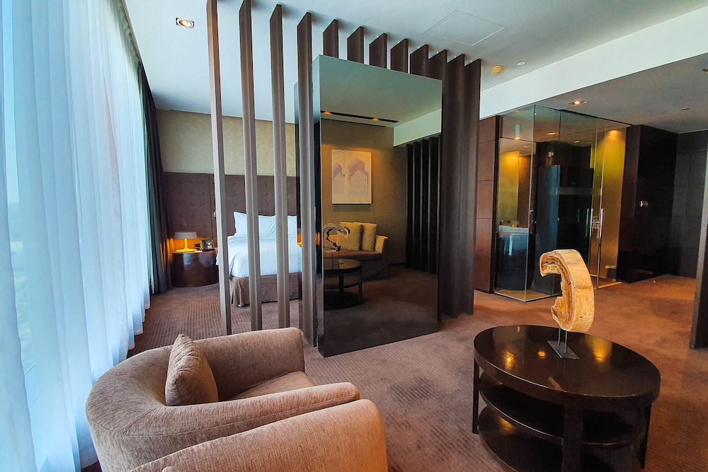 The Canvas Dubai - MGallery Hotel Collection — Hotel rooms in Dubai