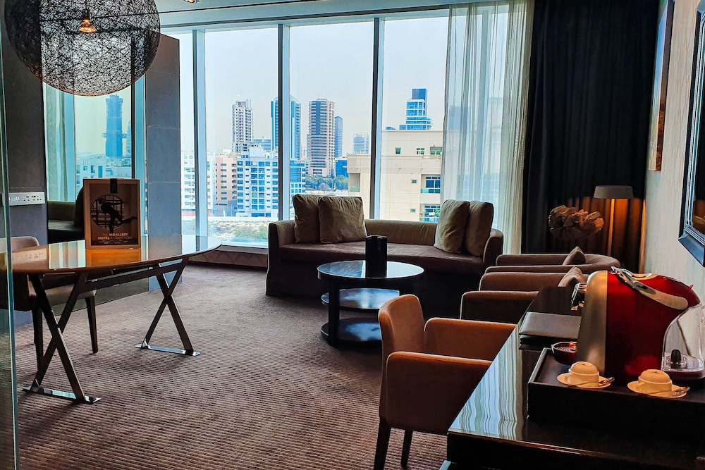 The Canvas Dubai - MGallery Hotel Collection — Restaurant & bars in Dubai