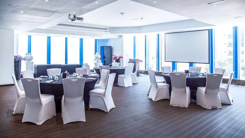 The Canvas Dubai - MGallery Hotel Collection — Hotel building in Dubai