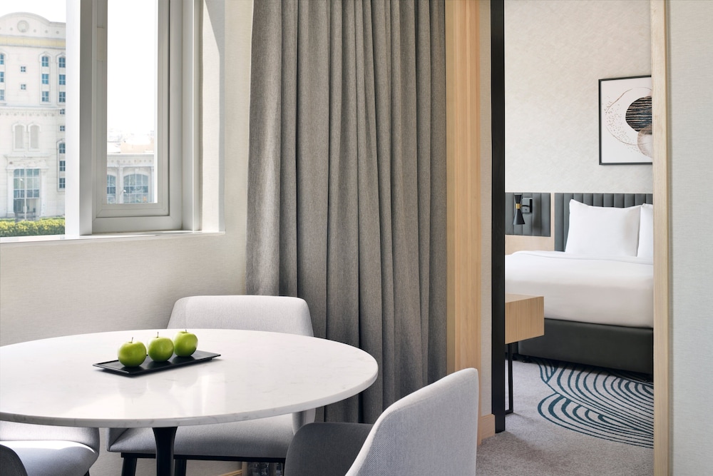 Crowne Plaza Dubai Jumeirah by IHG — Hotel rooms in Dubai