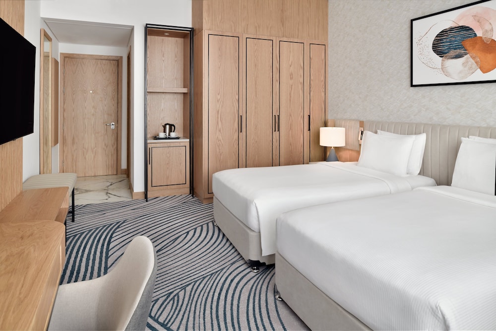 Crowne Plaza Dubai Jumeirah by IHG — Hotel rooms in Dubai