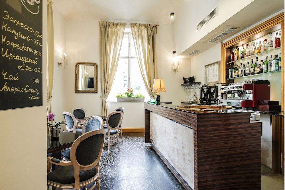 Assenzio — Restaurant & bars in Prague, Prague