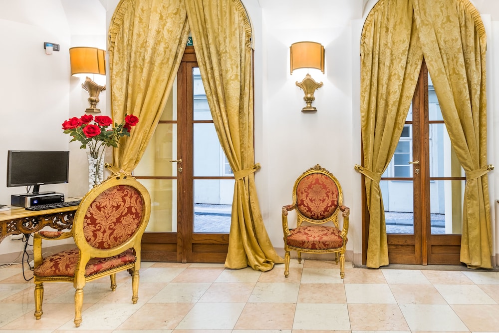 Charles Bridge Palace — Hotel building in Prague, Prague