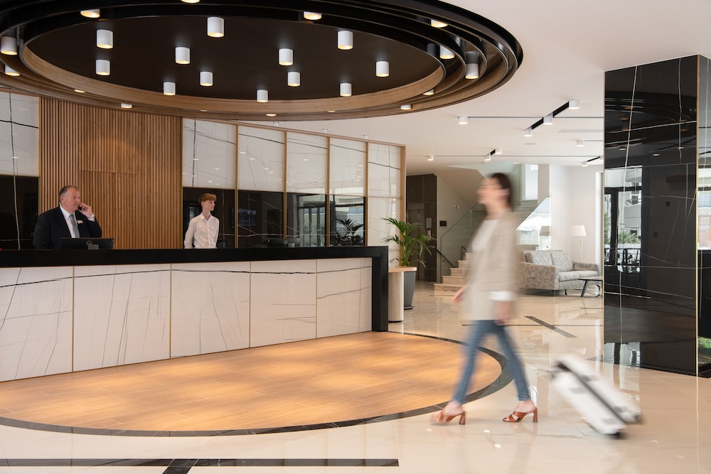Bio Suites Hotel — Hotel building in Rethymnon