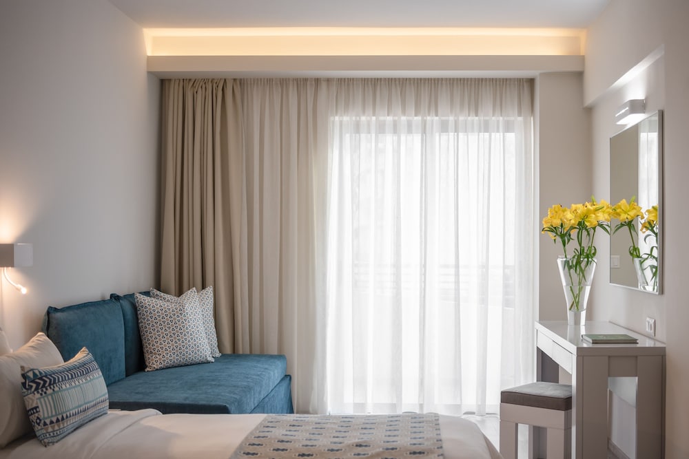 Bio Suites Hotel — Hotel rooms in Rethymnon