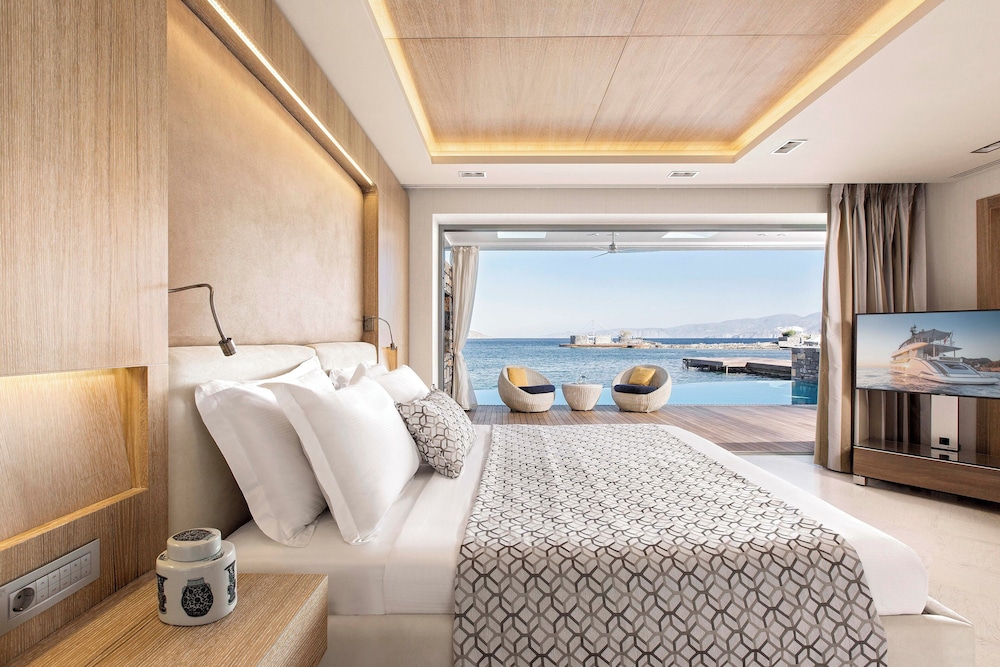 Elounda Beach Hotel & Villas, a Member of the Leading Hotels of the World — Hotel rooms in Elounda