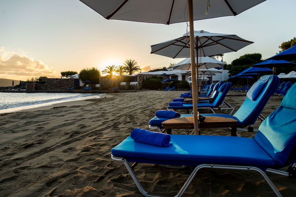 Elounda Beach Hotel & Villas, a Member of the Leading Hotels of the World — Beach in Elounda