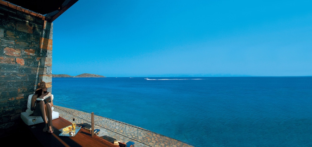 Elounda Beach Hotel & Villas, a Member of the Leading Hotels of the World — Beach in Elounda