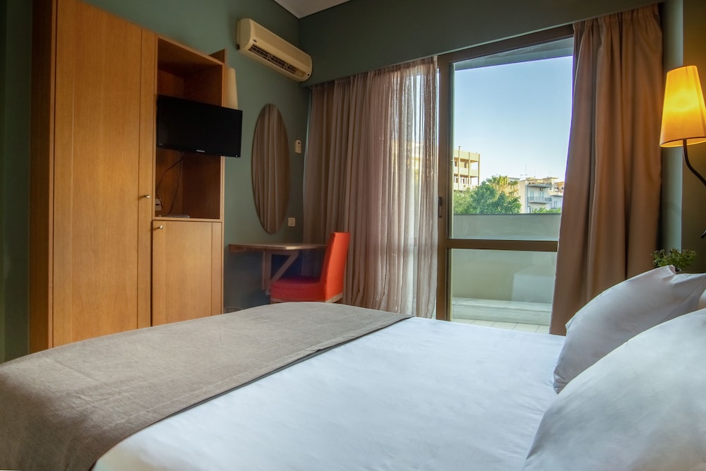 Hotel Olympic — Hotel rooms in Heraklion