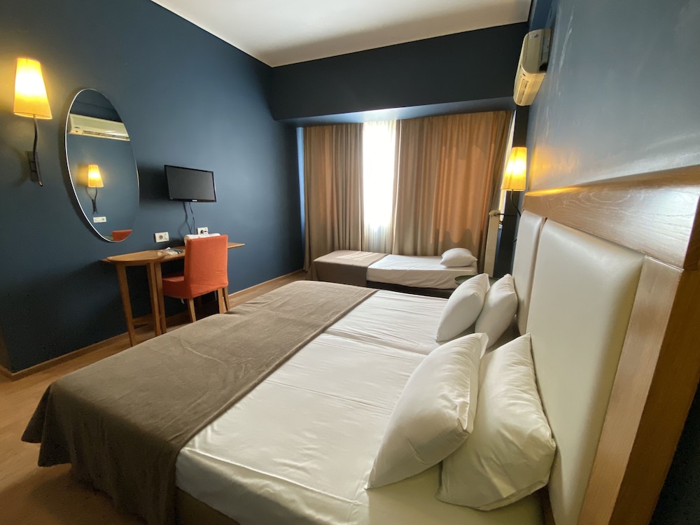 Hotel Olympic — Hotel rooms in Heraklion