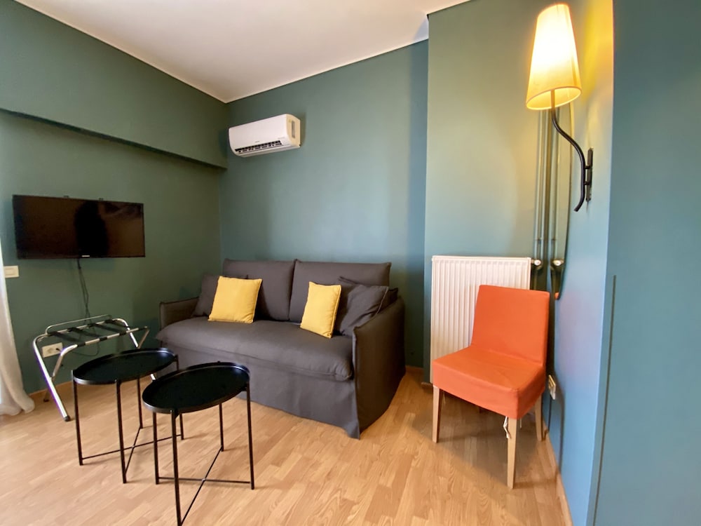 Hotel Olympic — Hotel rooms in Heraklion