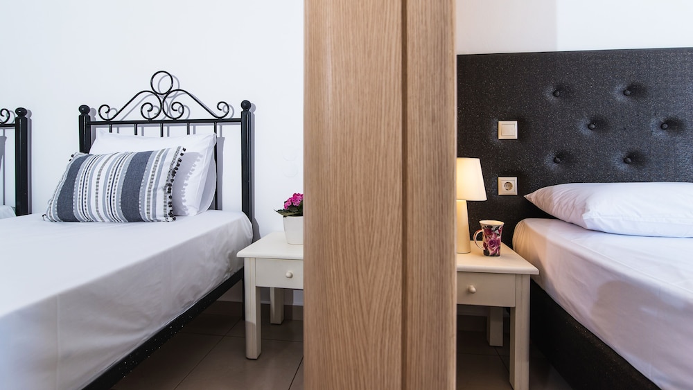 Real Palace — Hotel rooms in Malia