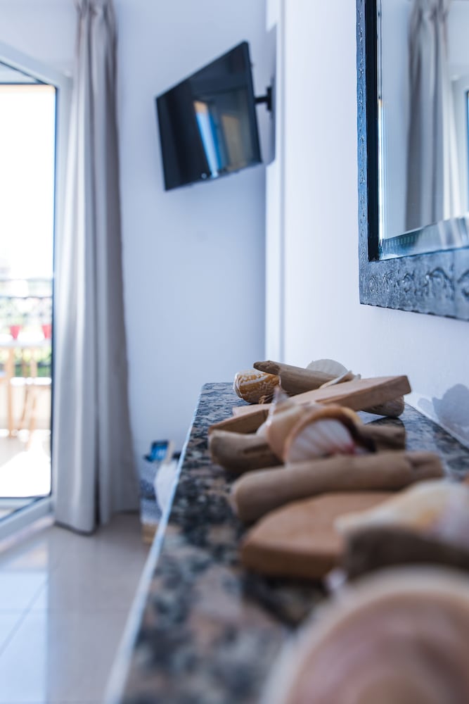 Real Palace — Hotel rooms in Malia