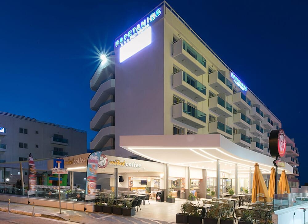 Kapetanios Bay Hotel Protaras — Hotel building in Protaras, Famagusta Region