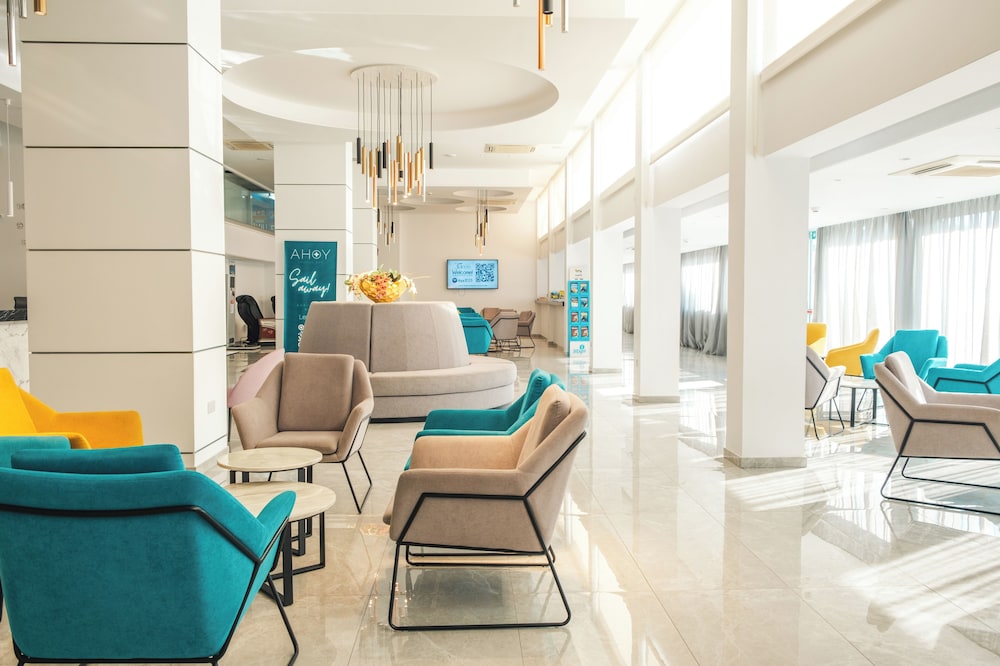 Kapetanios Bay Hotel Protaras — Hotel building in Protaras, Famagusta Region