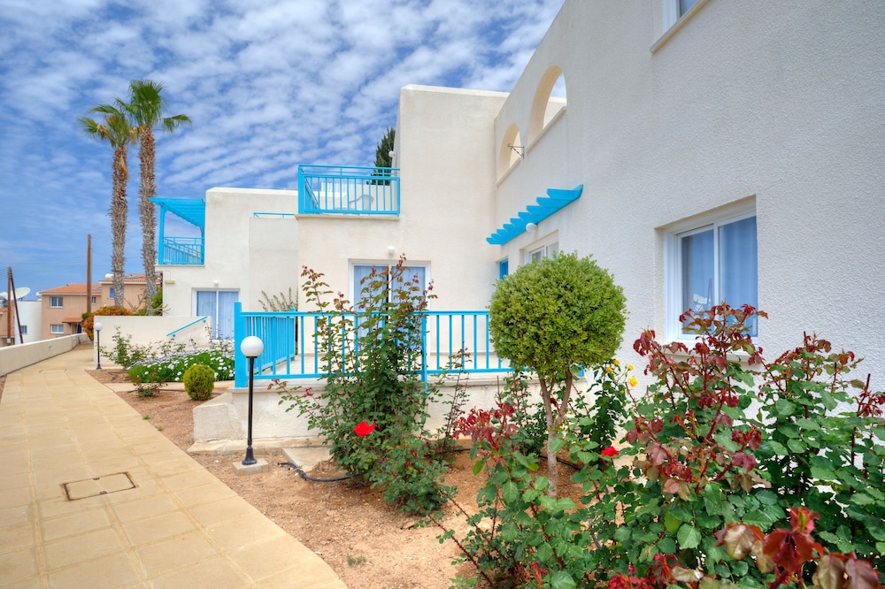 Sunny Hill Hotel Apartments — Shared spaces in Chlorakas, Paphos Region