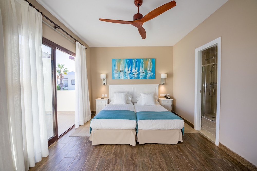 Vitalclass Lanzarote Resort — Hotel rooms in Costa Teguise, Canary Islands