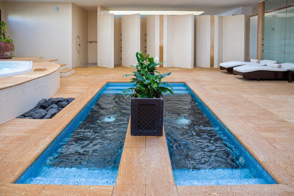 Vitalclass Lanzarote Resort — Swimming pool in Costa Teguise, Canary Islands