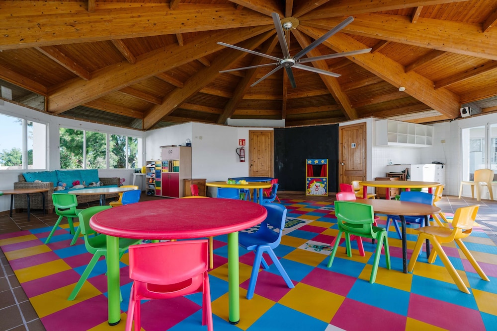 AluaSun Mediterráneo - Hyatt Inclusive Collection — Attractions for children in S'Algar, Balearic Islands