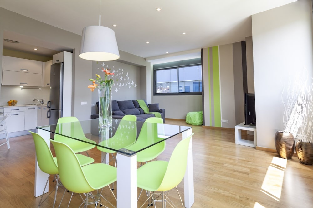 Hotel Acta Laumon — Hotel rooms in Barcelona, Catalonia
